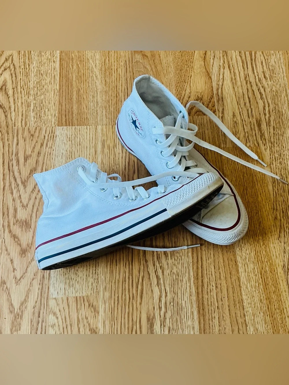 Classic Converse Chuck Taylor All Star White High Tops Unisex M4.5/W6.5